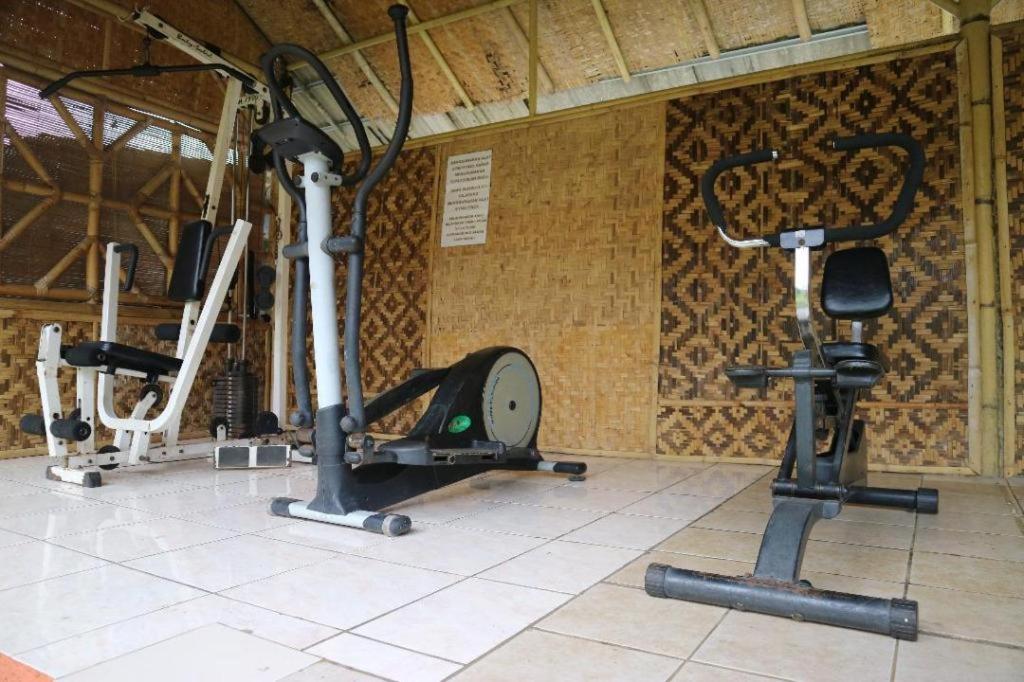 Villa Bukit Pinus Bogor Exteriör bild